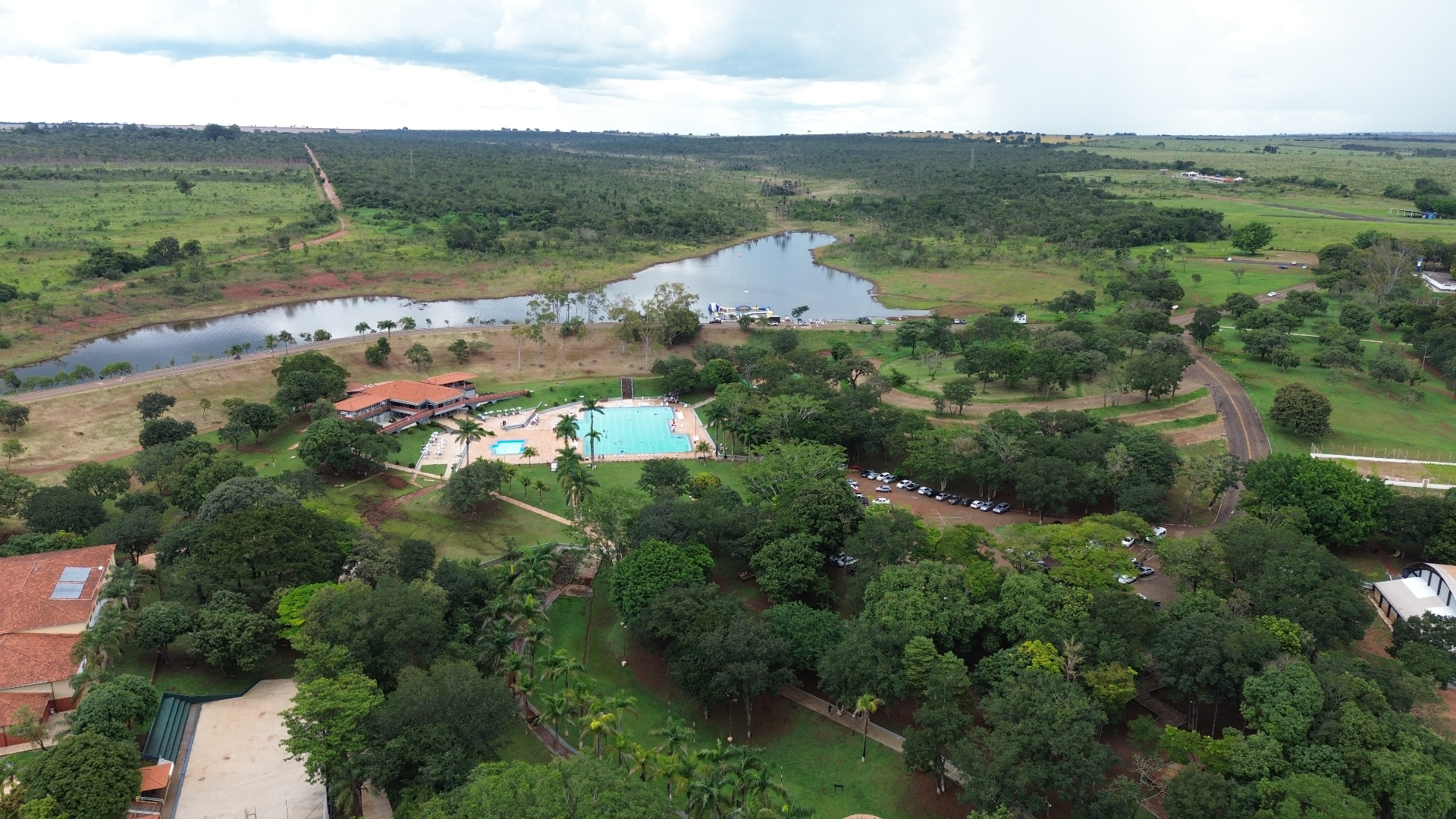 Área verde preservada do cerrado no Itororó Park Club em Uberlândia